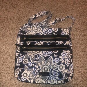 Vera Bradley Signature Cotton Triple Zip Hipster Crossbody Purse Black & White